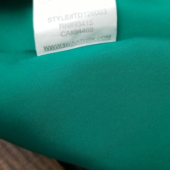 Trina Turk Emerald Long Sleeve Silk Dress - Picture 5 of 8